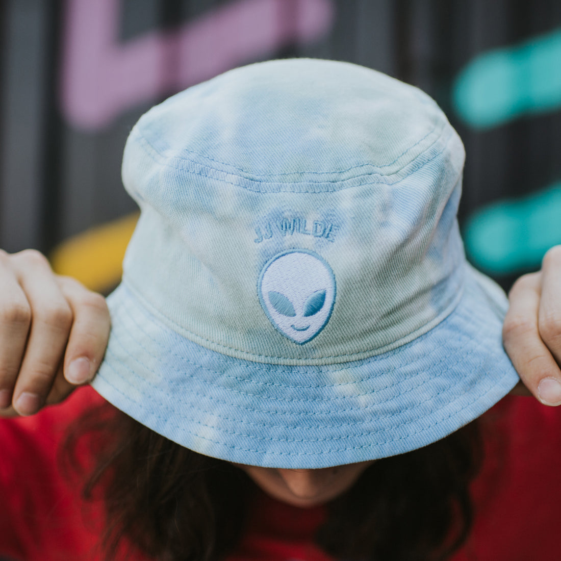 JJ Wilde - Alien Bucket Hat